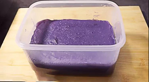 紫薯凉糕 - 糕点切割装置 - 一种糕点快速切割装置 - 驰飞