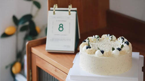 糯米旋涡蛋糕 - 爆火私房圈的糯米旋涡蛋糕！双层蛋糕怎么切？