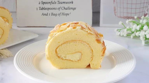 咸奶油杏仁蛋糕卷 – 蛋糕生产线 - 全自动蛋糕生产线 - 驰飞超声波