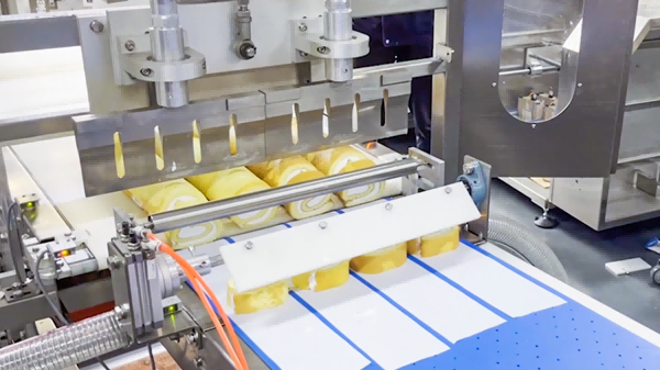 超声波瑞士卷切片包装机 - 瑞士卷切片 - 驰飞超声波切割机