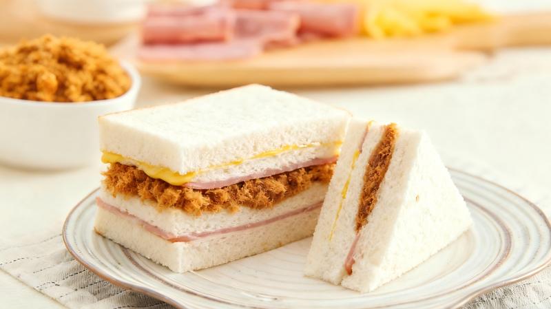 短保三明治赛道观察 : 一款短保三明治的品类升级与破局之道