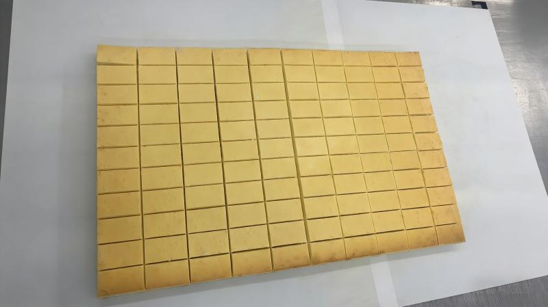 超声波切割冷冻慕斯优势 - 无需解冻冷冻慕斯切割设备 - 杭州驰飞